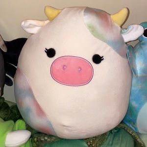 candess the cow Squishmallow